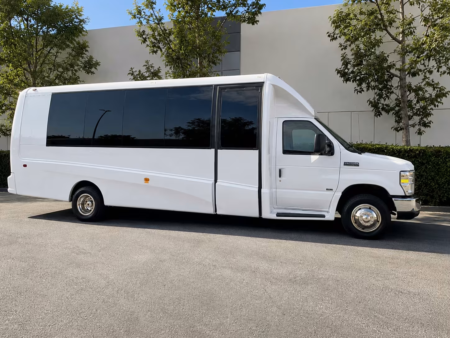 20 passenger minibus